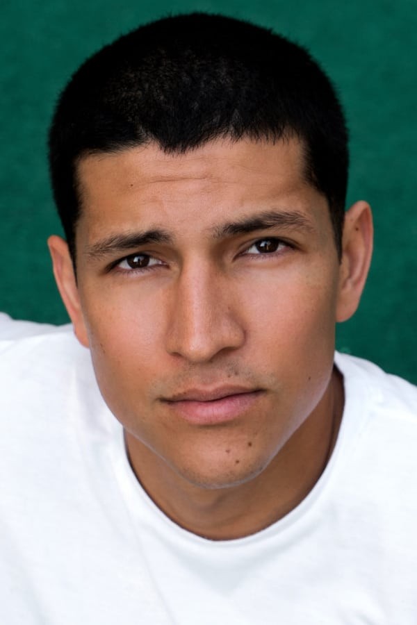 Aktyor: Danny Ramirez (Дэнни Рамирес)
