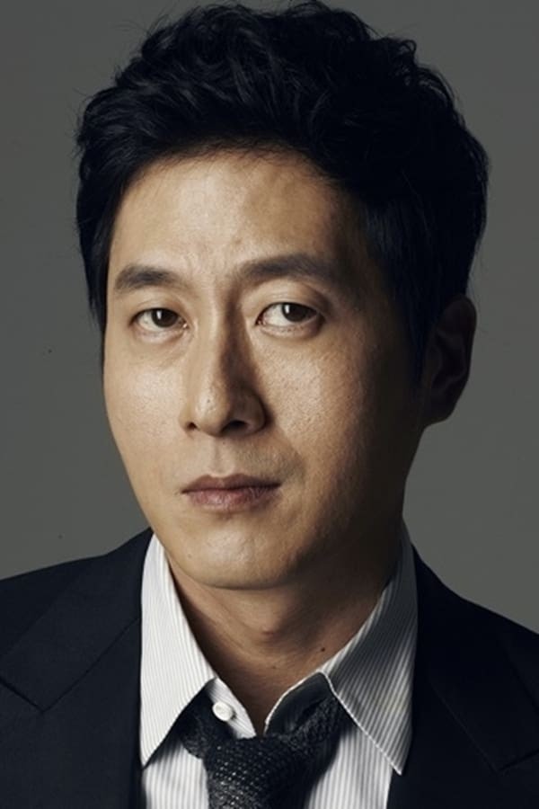 Aktyor: Kim Joo-hyuk (Kim Joo-hyuk)