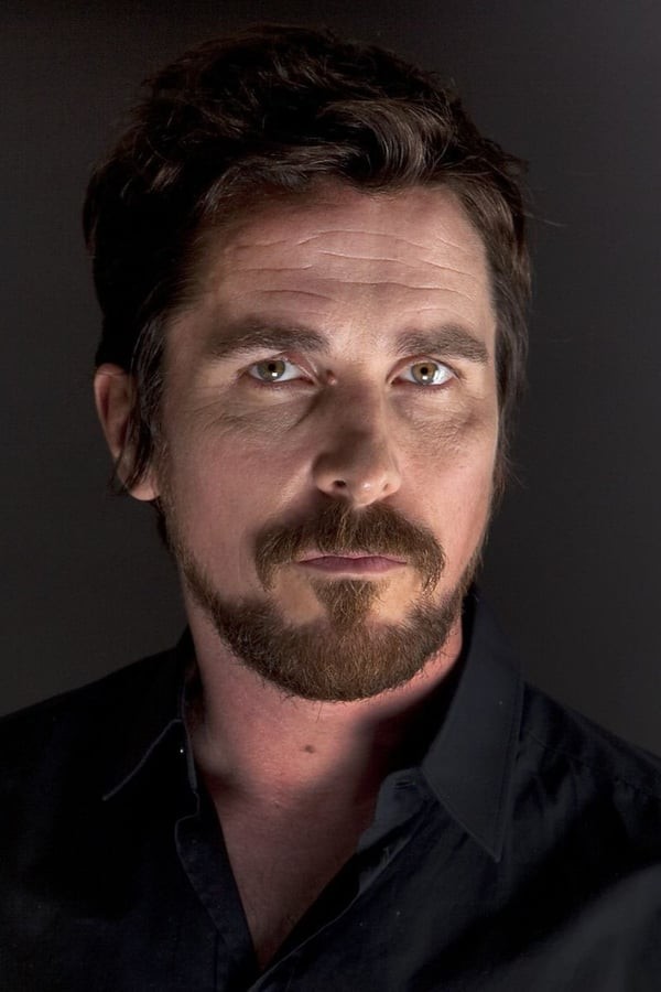 Aktyor: Christian Bale (Кристиан Бэйл)